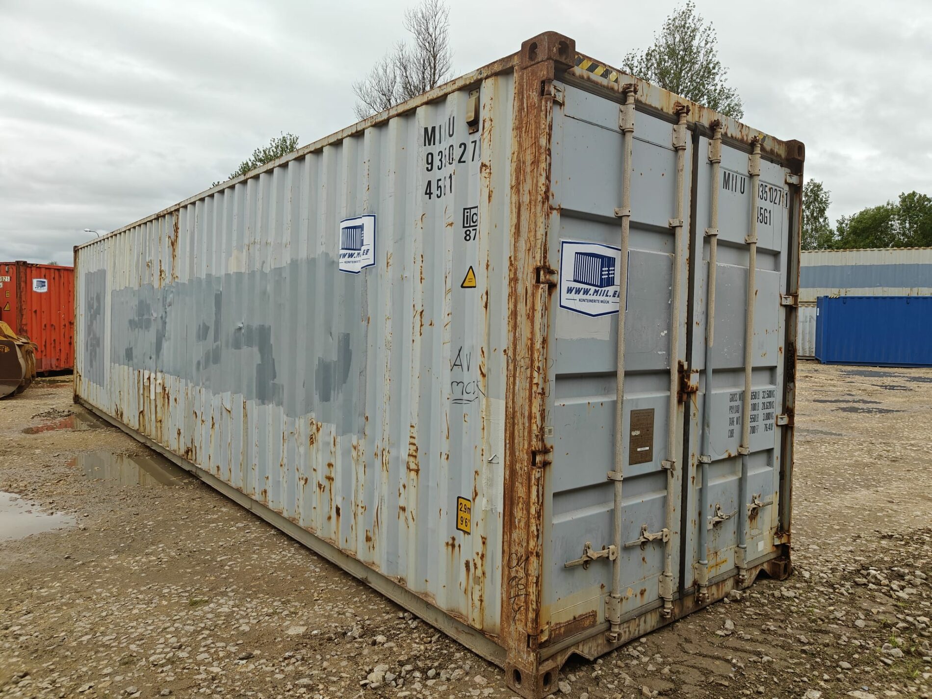 40HC Shipping container MIIU9350271- RIGA (Dealer only) Damaged - Image 2
